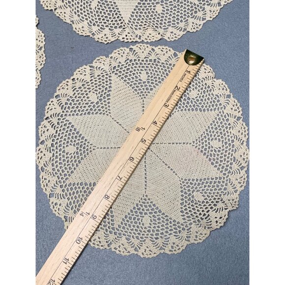 Vintage Lace Doilies Set of 3 Beige Round Crochet Table Decor 11.5" & 9.5" - Picture 6 of 8
